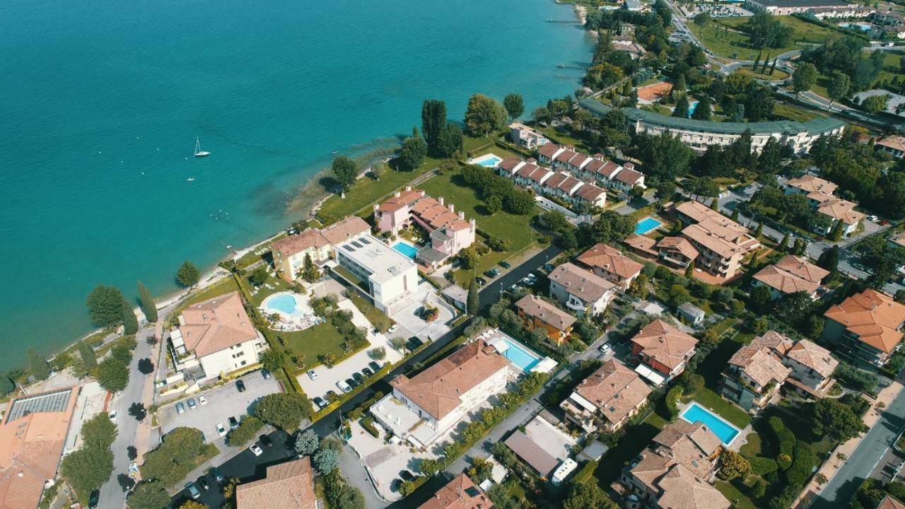 Residence Poggio Al Lago Sirmione Eksteriør bilde